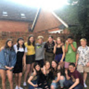 Meet your Posher, Amber